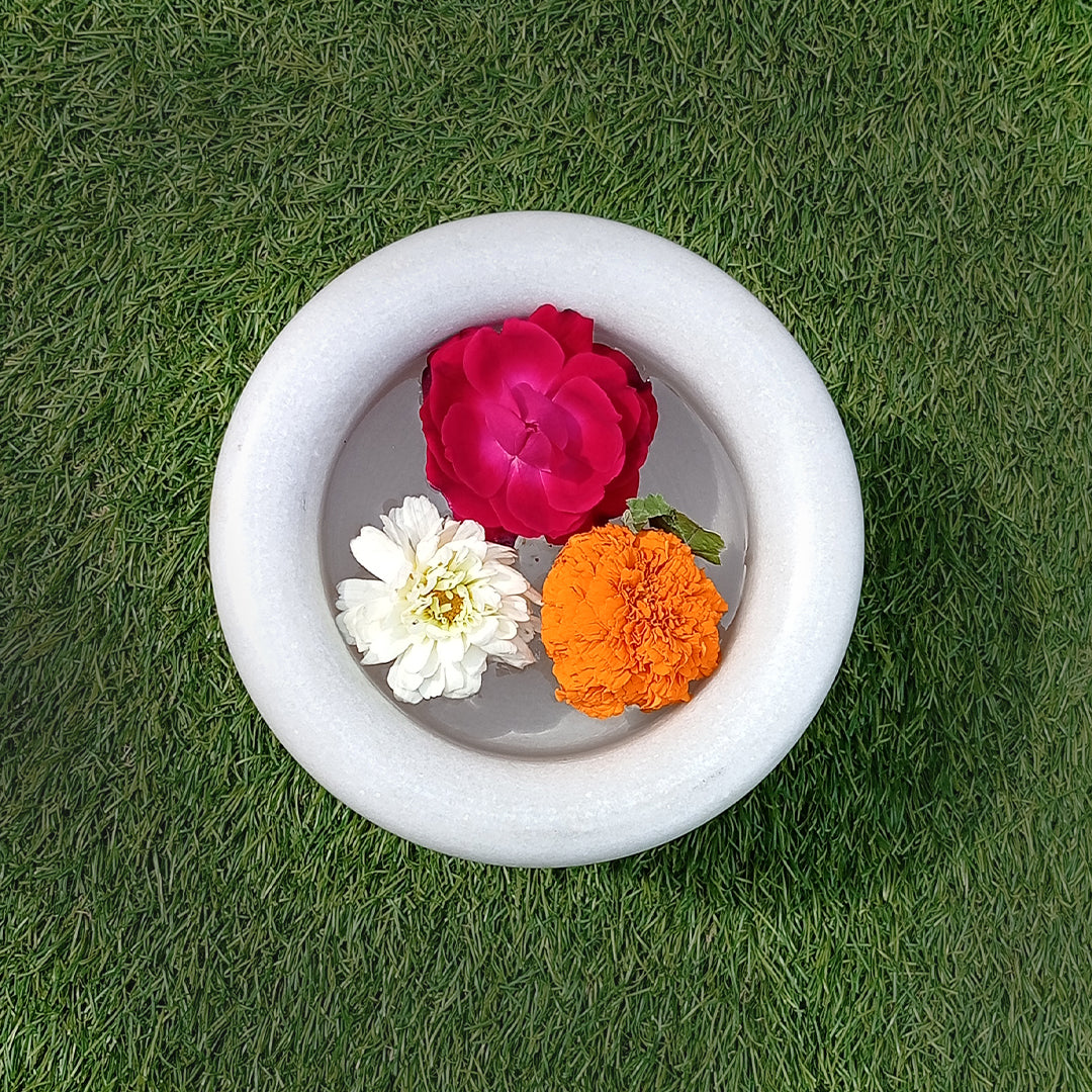 "Introducing Elegance in Every Curve: The Marble Round Planter Collection"